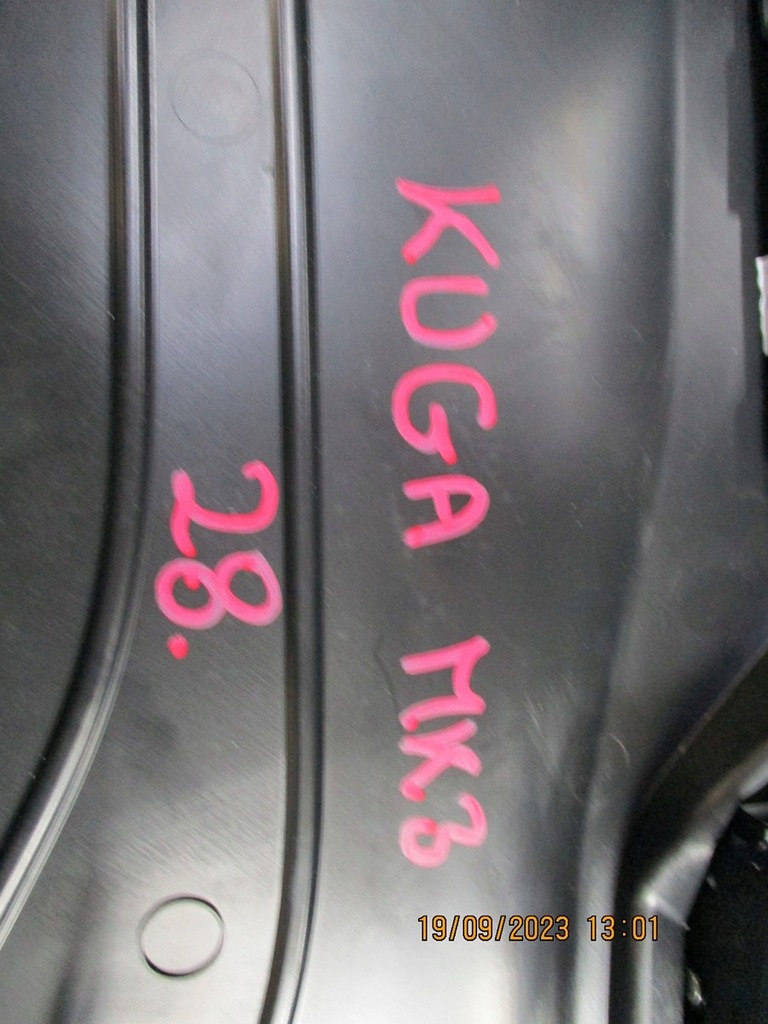 фото №5, Оббивка обшивка двері праве задні ford kuga mk3