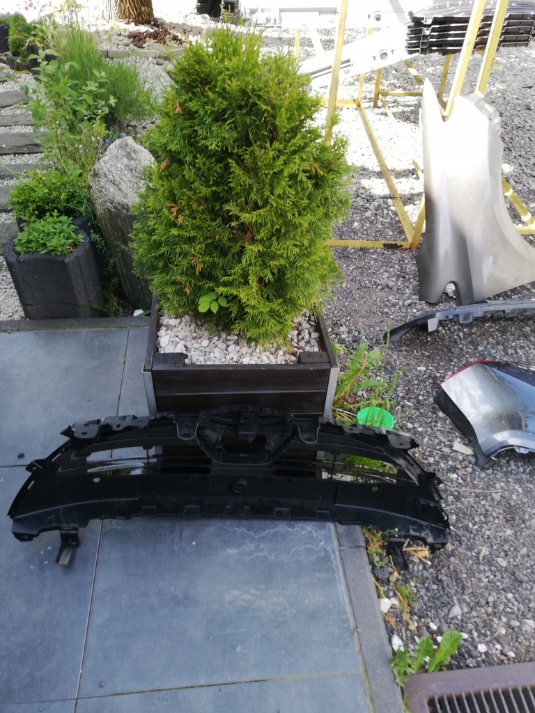 фото №8, Toyota yaris iv 4 19- решётка радиатора решётка радиатора решётка перед