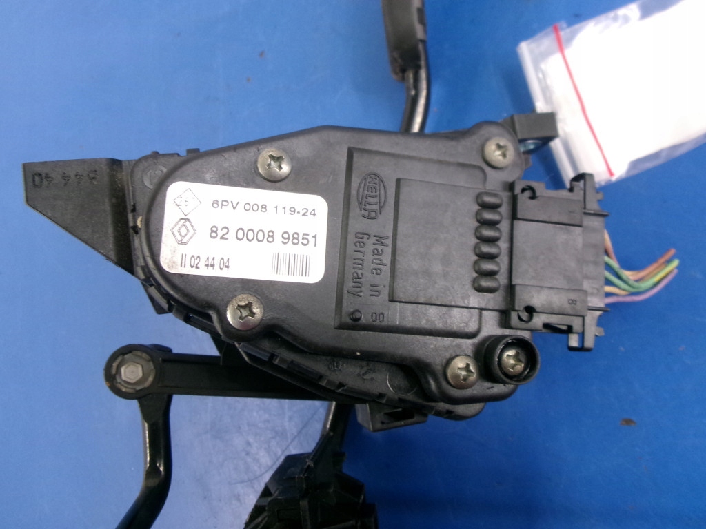 фото №4, Renault clio ii potencjomatr педаль газу 8200089851