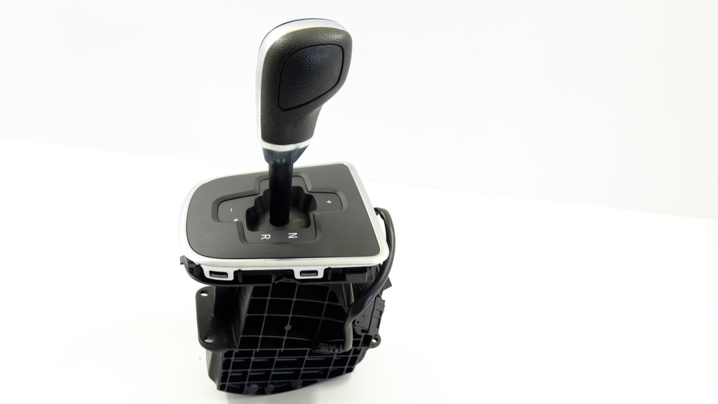 фото №7, Vw up 1.0 домкрат вибірник передач автоматична коробка передач 1s0713025