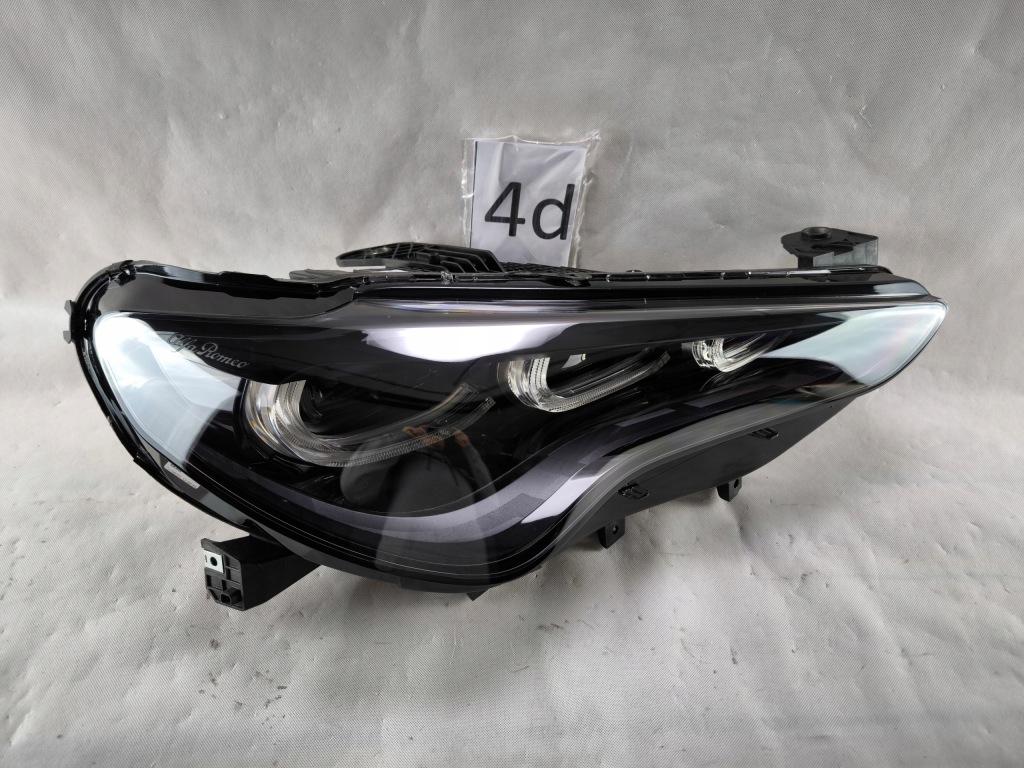 Alfa romeo stelvio рестайлінг  full led правий фара фара 50567001 Доставка