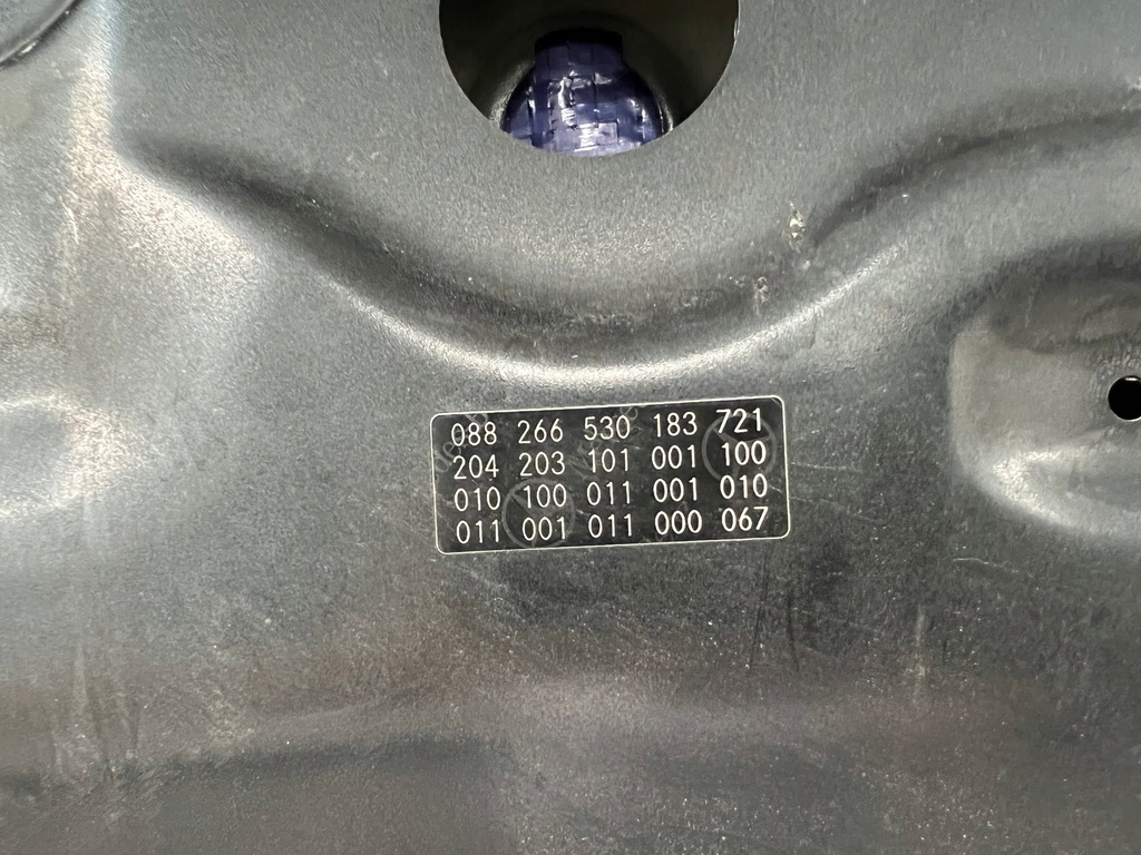 фото №5, Mercedes cklasa w204 lift капот