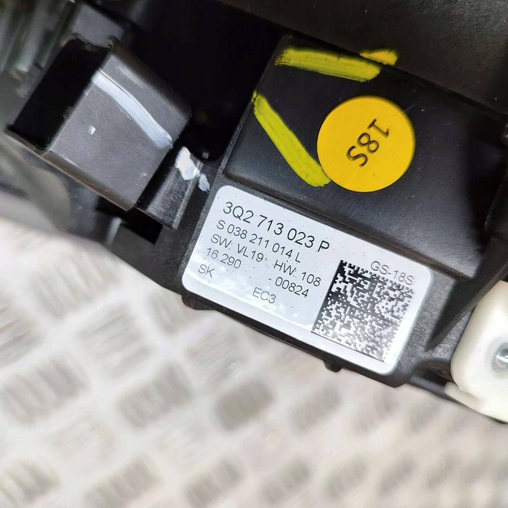 фото №7, Skoda superb b8 3v 2017 домкрат перемикання передач / верхній