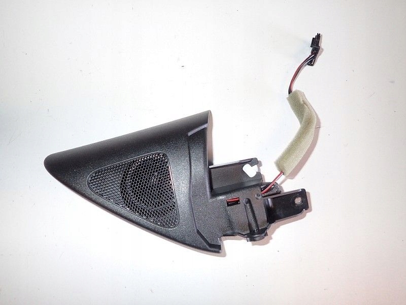 фото №2, Vw passat cc захист динамік трикутник 3c8837986b