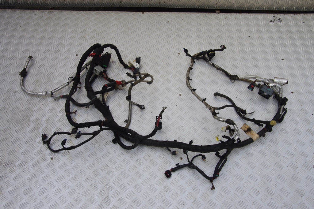 фото №8, Електропроводка двигуна dodge durango iii 3.6 v6 jeep