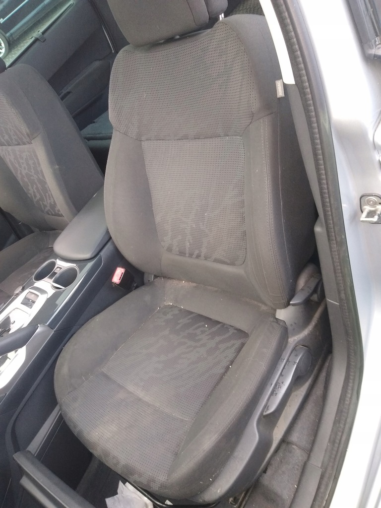 фото №1, Сиденье левый перед peugeot 3008 2012 rok