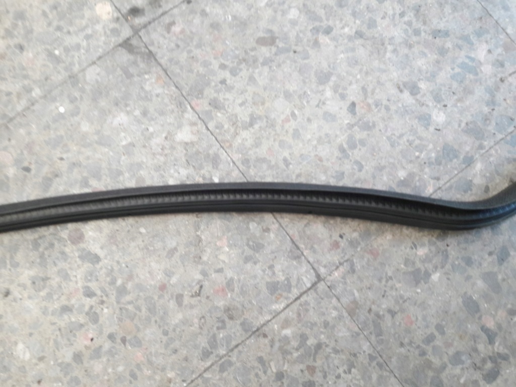 Прокладка дверь кузовная левое  задняя peugeot 406 универсал Недорого