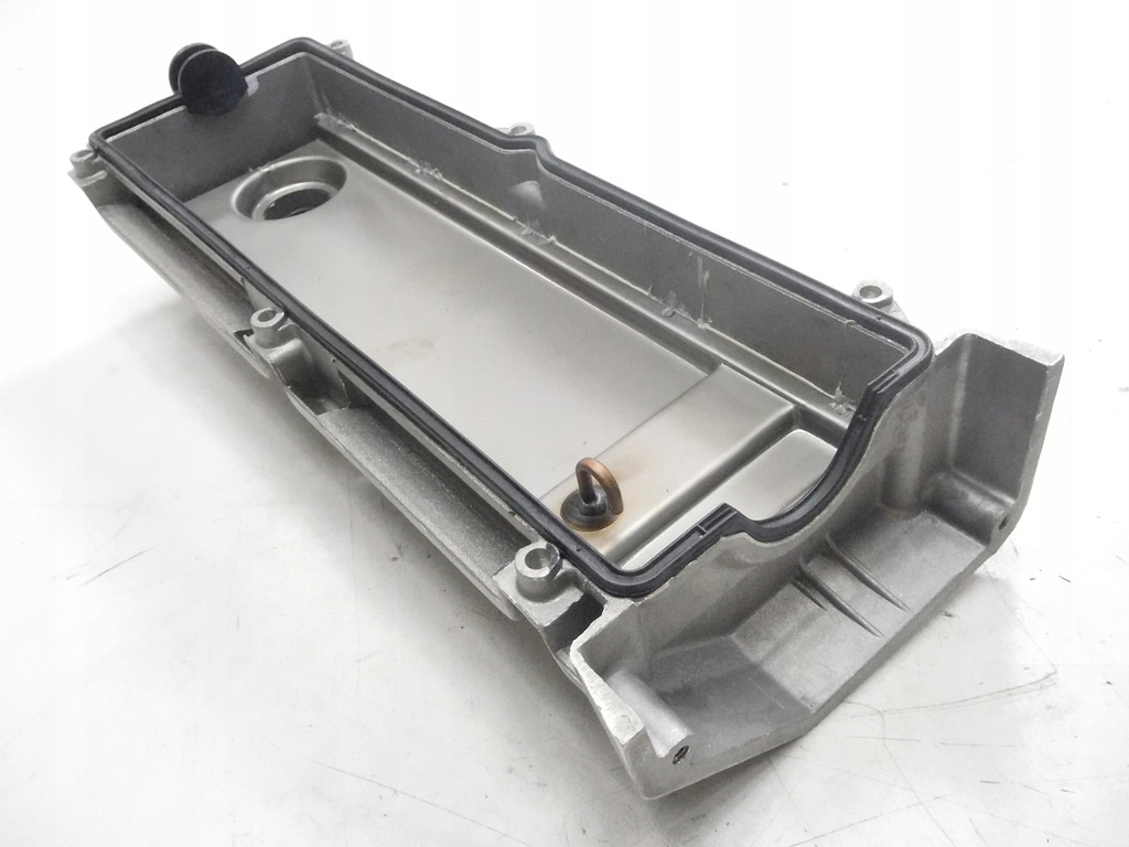 фото №10, Крышка клапанов fiat brava оригинальный номер 7789450