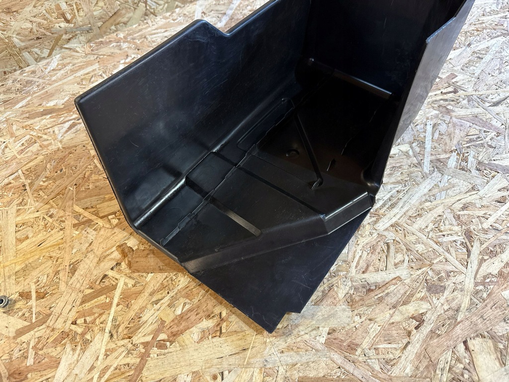 фото №7, Volvo s60 2002 крышка коробка аккумулятор