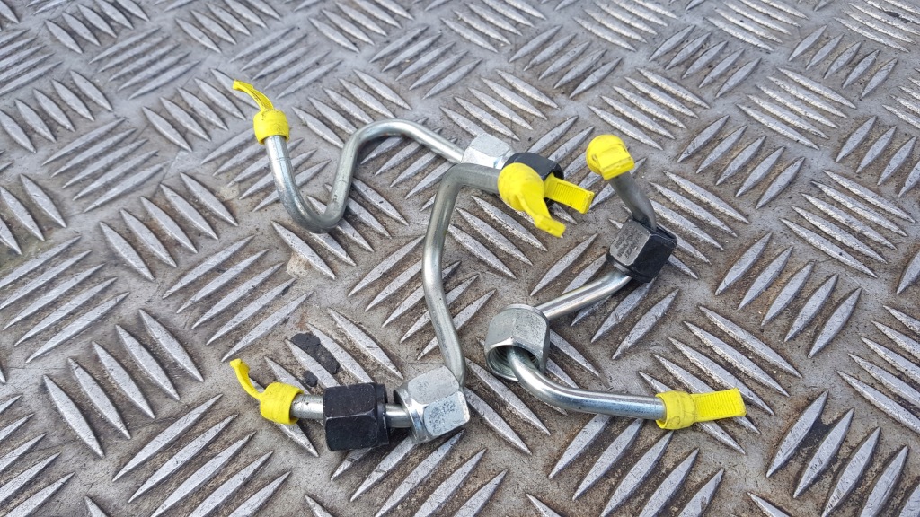 фото №8, Skoda octavia iii 1.6 tdi провода топлива трубки