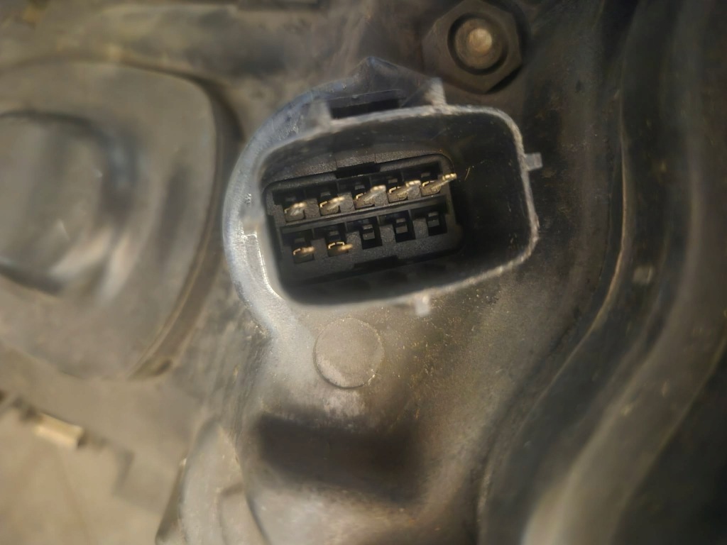 фото №5, Лампа права scania r streamline h7 2241829