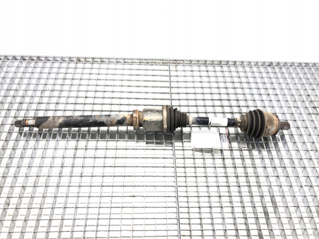 Купити Привідний вал правий перед volvo v70 3 2.0 241km 07-16 шрус