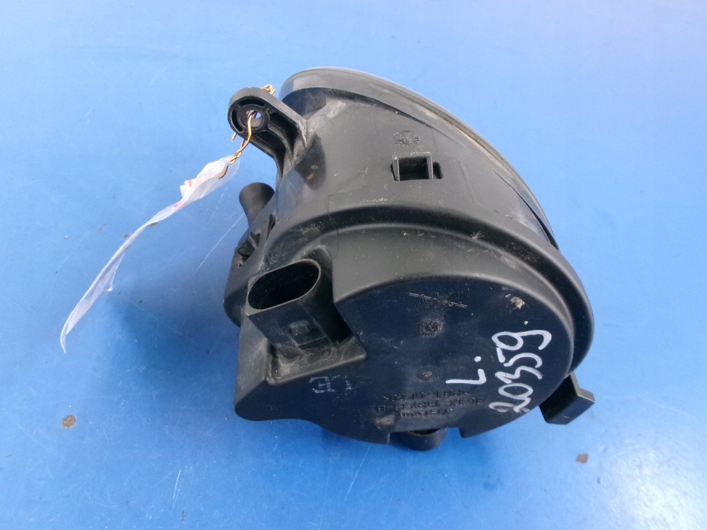 фото №4, Audi a6 c6 противотуманная фара левый visteon 4f0941699