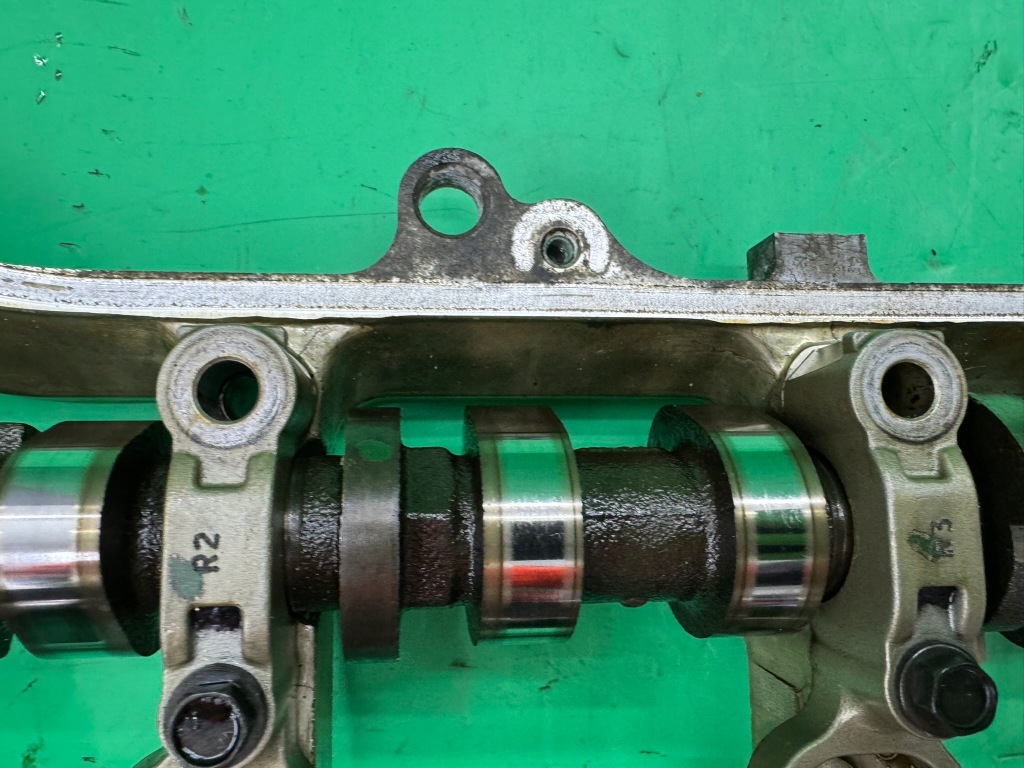 Вал валы распределительного вала правая головка 1305031120 lexus gs iii 3.0 v6 gs300 05- Цена