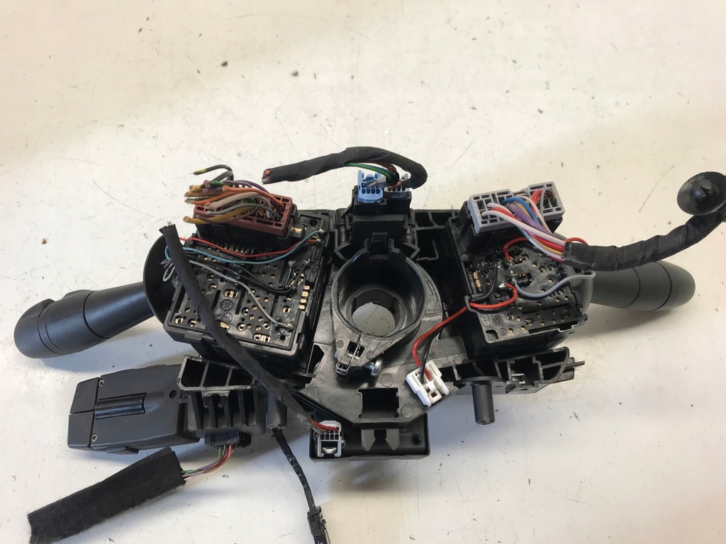 фото №11, Переключатель комбинированный renault clio iv 255675914r