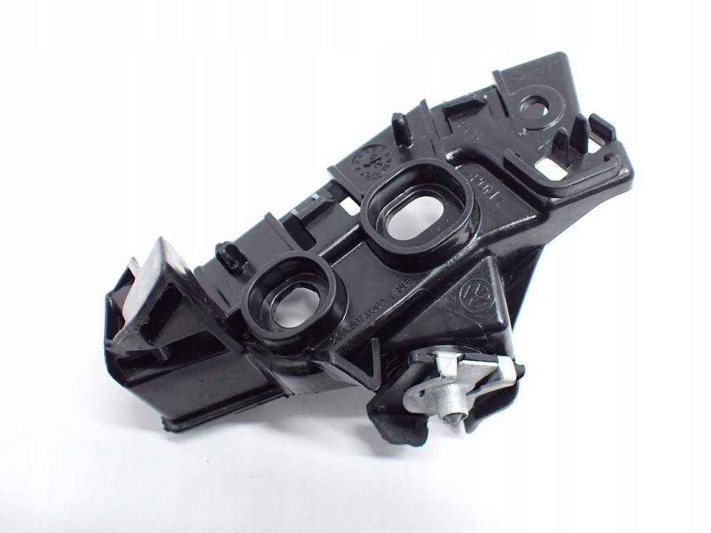 фото №1, Направляющая кронштейн бампера правый перед 2ga807050a 2ga807050 vw t-roc 20r