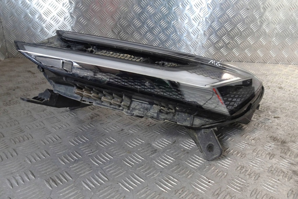фото №2, Mg marvel r лампа перед передняя левая 22-