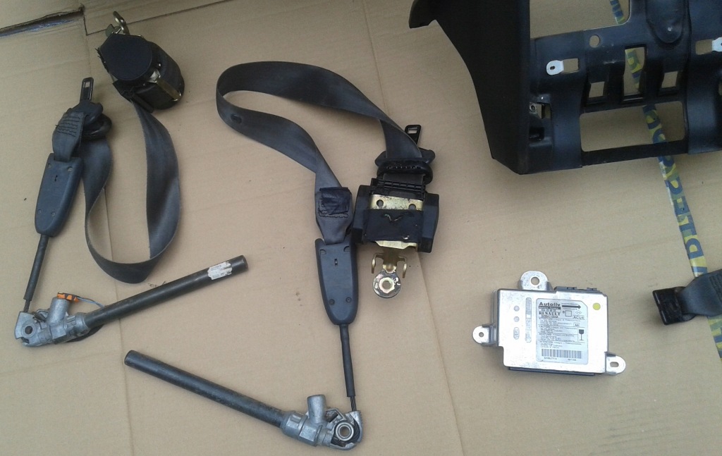 фото №4, Панель приладів подушки безпеки ремені датчик opel vectra c signum