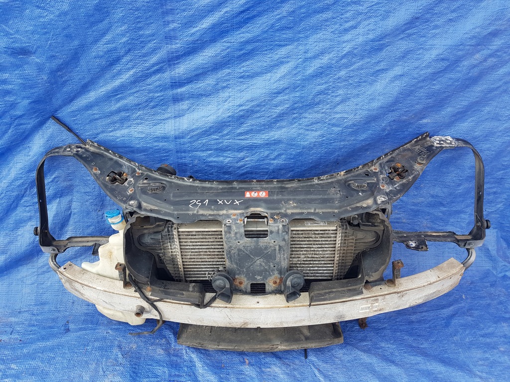 фото №1, Pas передний радиатор mercedes w251 3.0 3.2 cdi