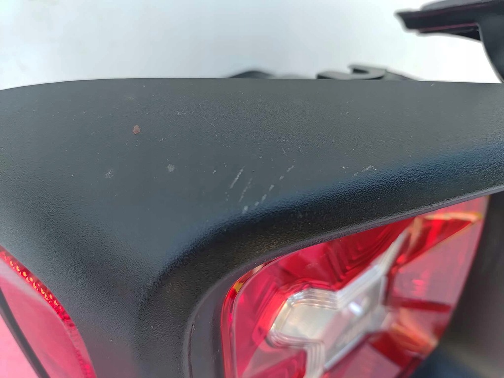 фото №7, Jeep renegade lift 18- лампа ліва задня задня 3699