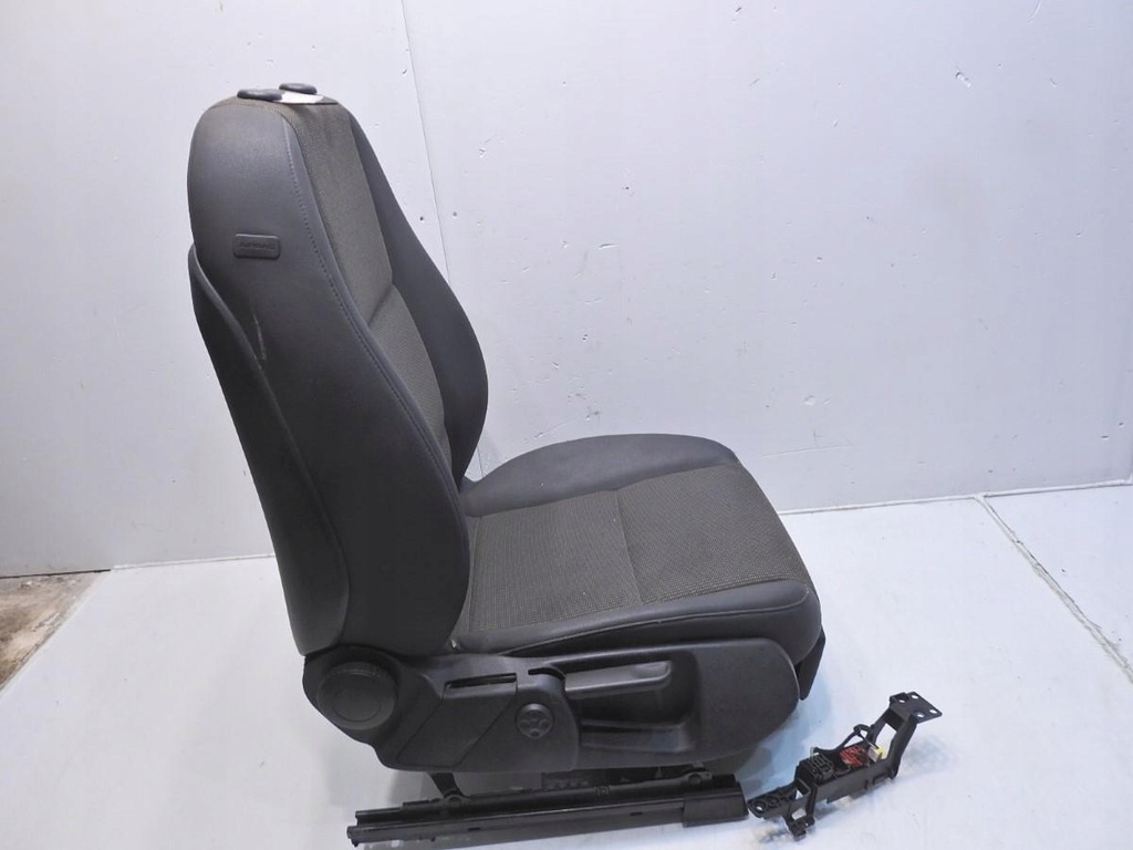 фото №12, Сидіння правий перед audi a6 c6