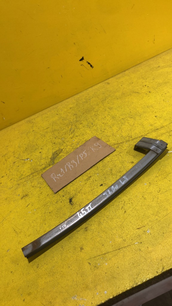 фото №3, Honda accord - направляющая стекло - левый перед