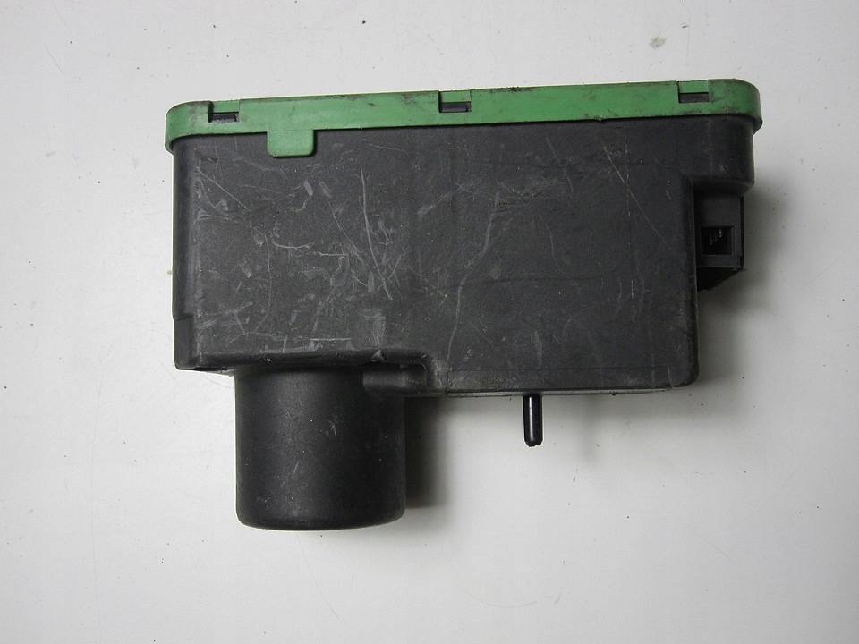 фото №1, Насос замка центрального vw passat b4 95r