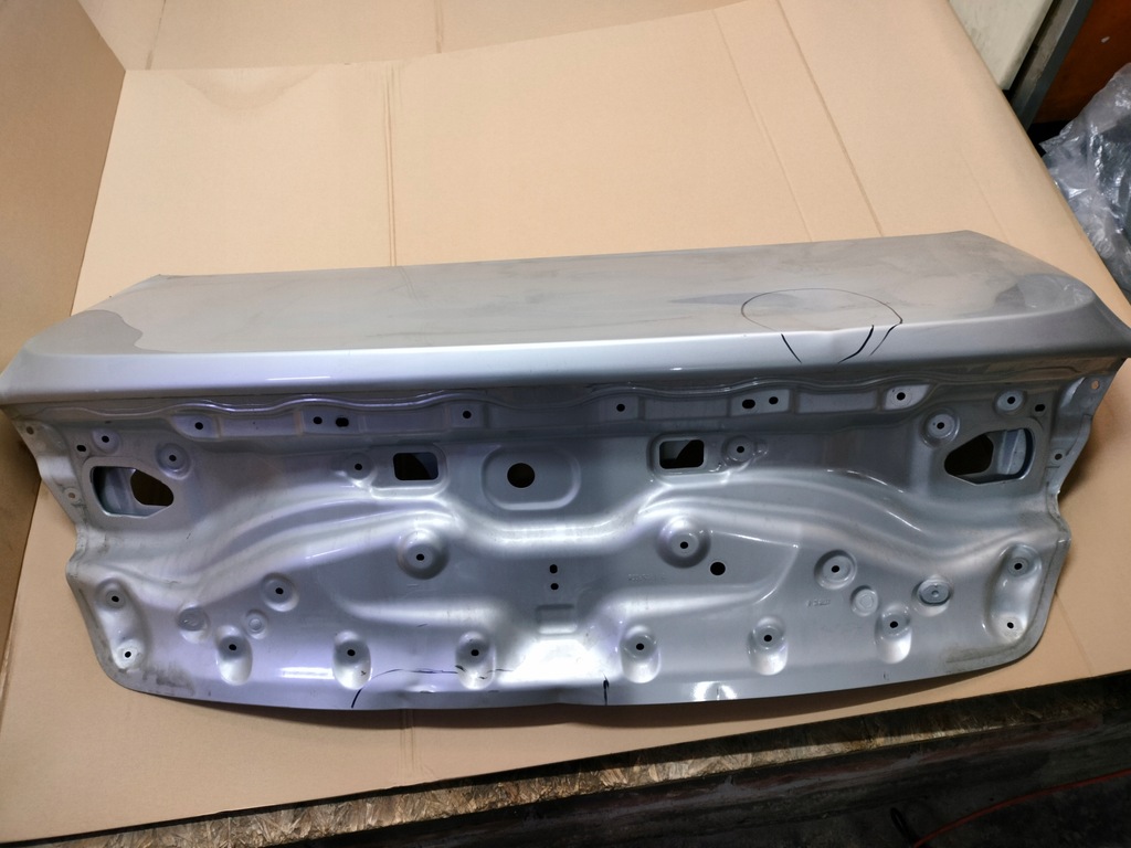 фото №1, Крышка багажника задняя renault talisman sedan лак заводской