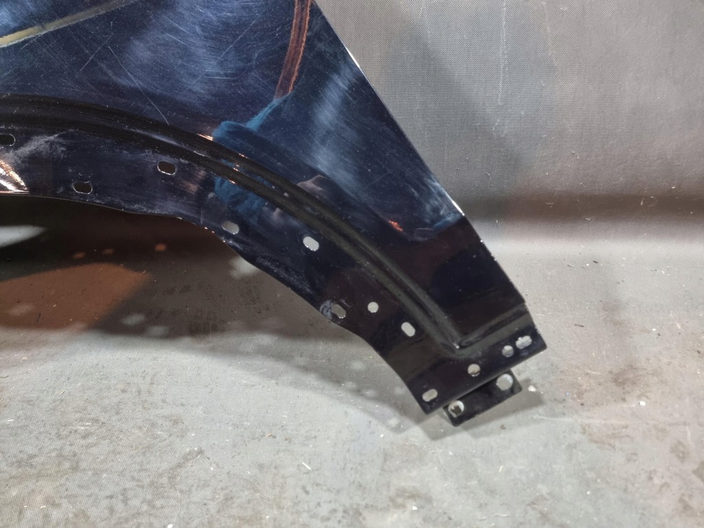 Ford explorer vi 19- крила лівий перед передній Зі Шроту