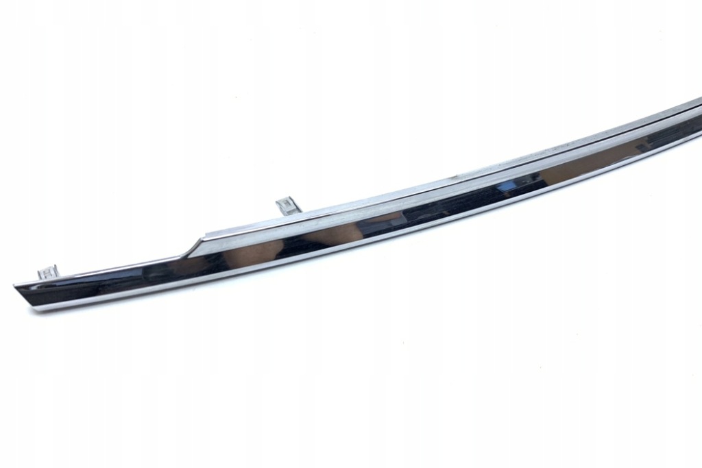 фото №9, Молдинг декоративна багажника bmw 7 g11, g12 7376778 4.4l бензиновий 330kw 2016