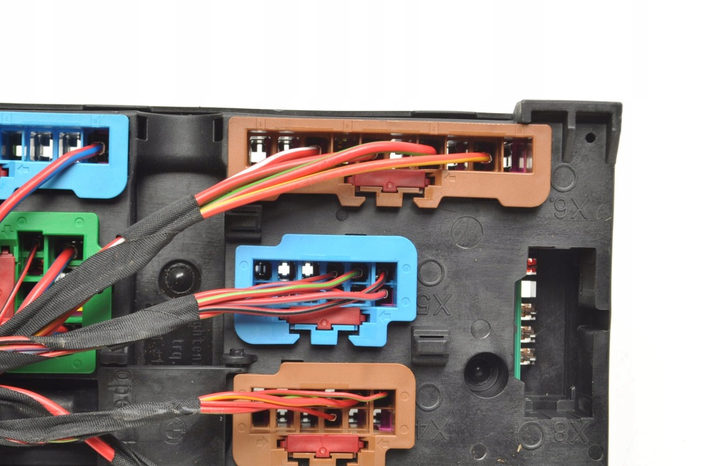 Bmw 8 g16 g30 g31 3.0 коробка предохранителей 8713127 8795479 Киев