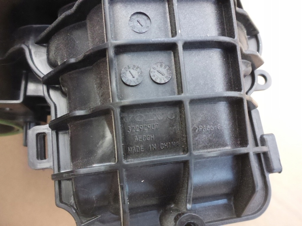 фото №10, Volvo s60 v90 v40 xc90 коллектор всасывающий 32292907 оригинал