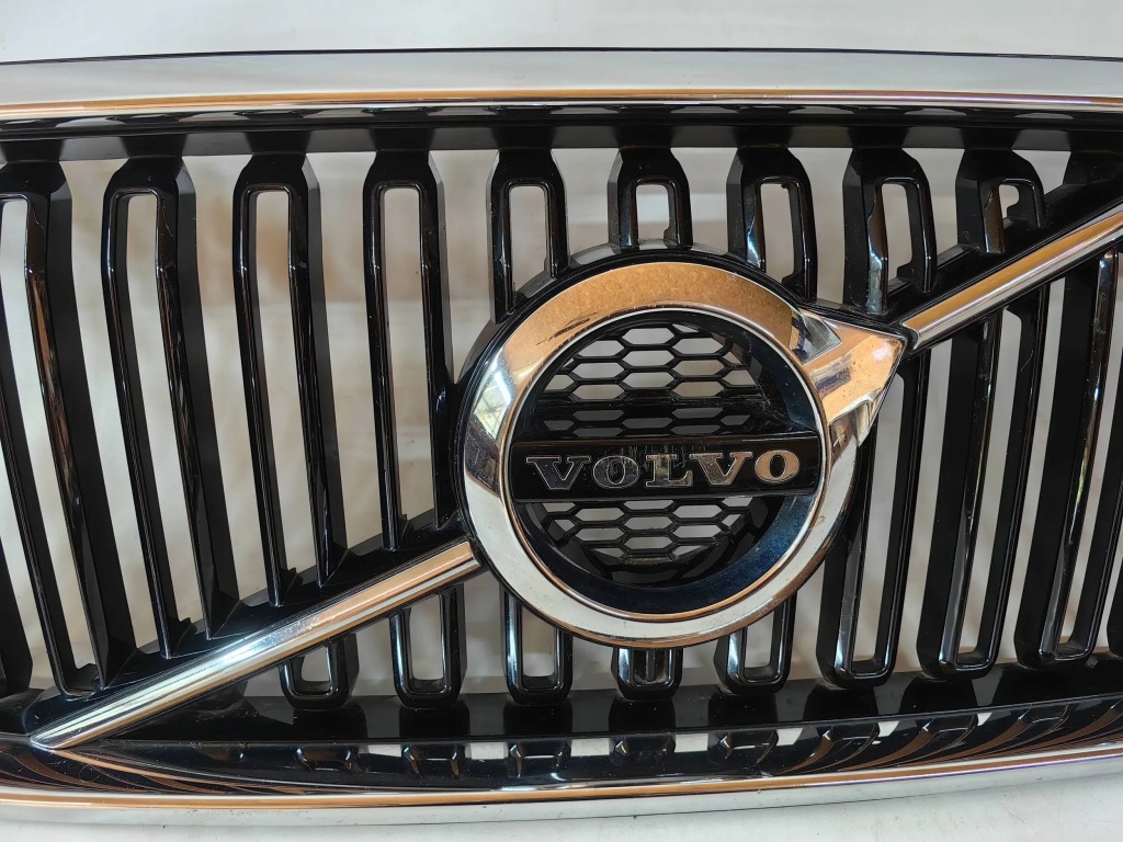 фото №5, Volvo xc90 ii- решётка радиатора, решётка радиатора радиатора cała