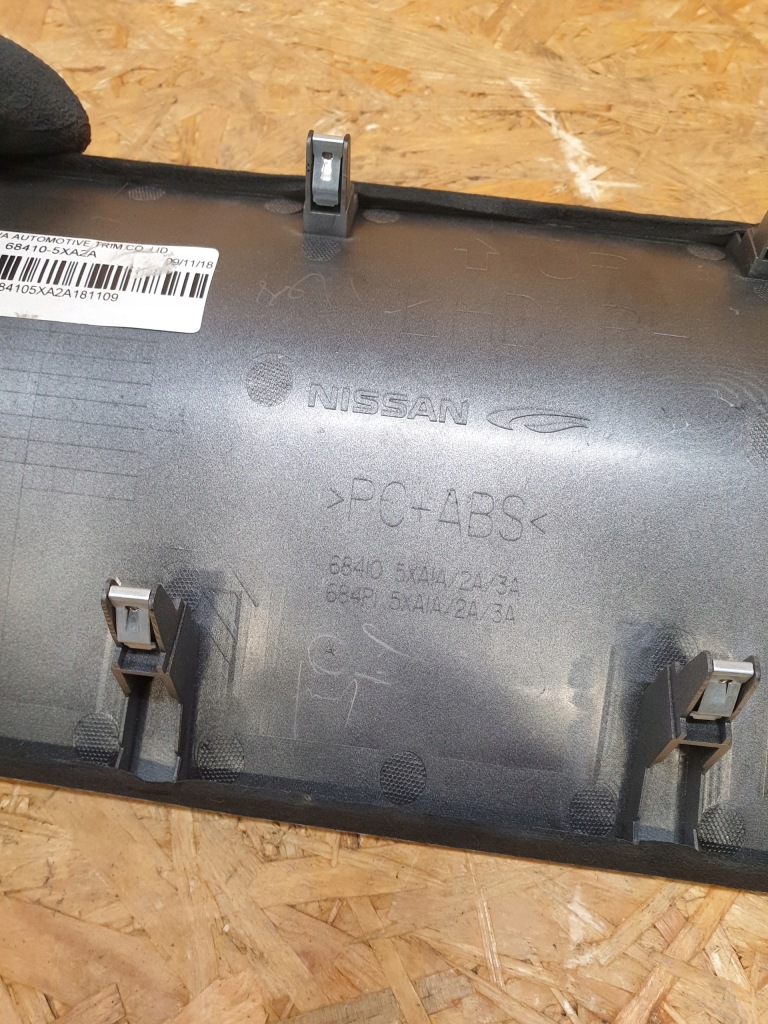 фото №7, Mercedes x-klasa w470 молдинг панелі решітка обдув 68410-5xa1a