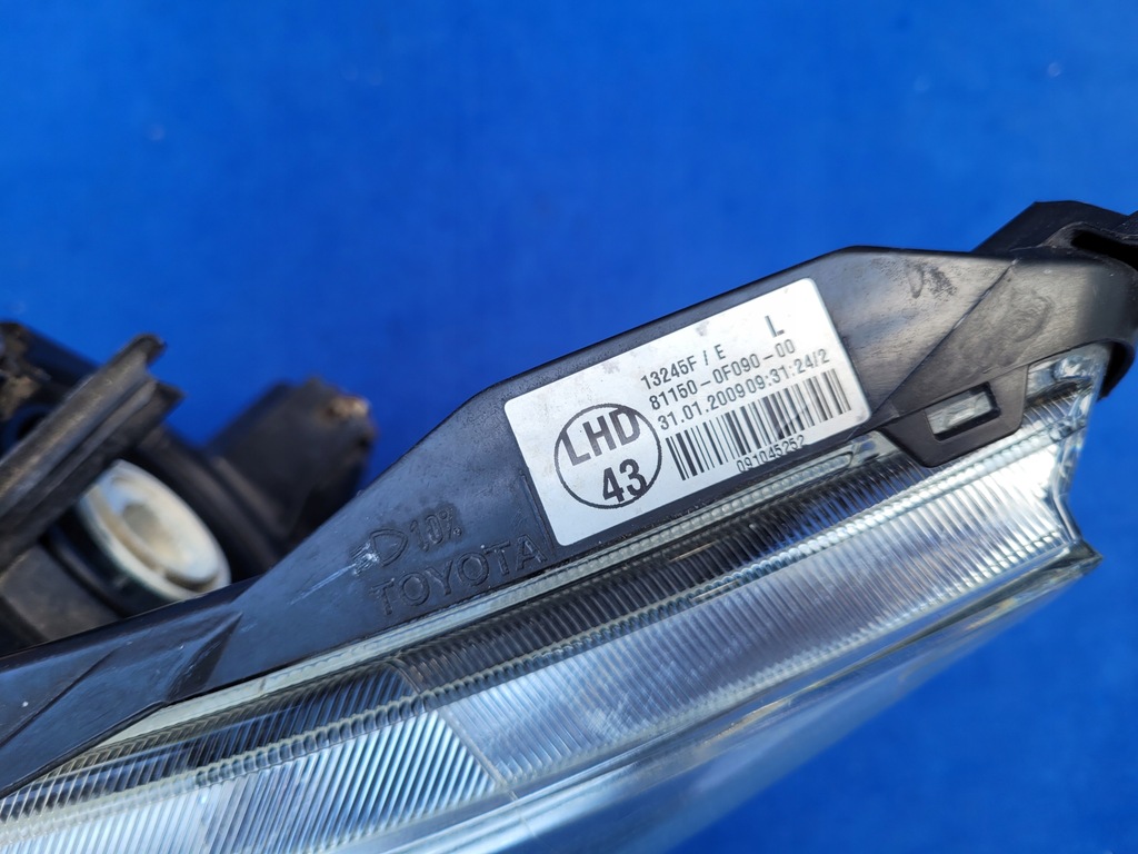 фото №11, Toyota verso 09-12 2009-2012 фара лампа левая 81150-0f090-00