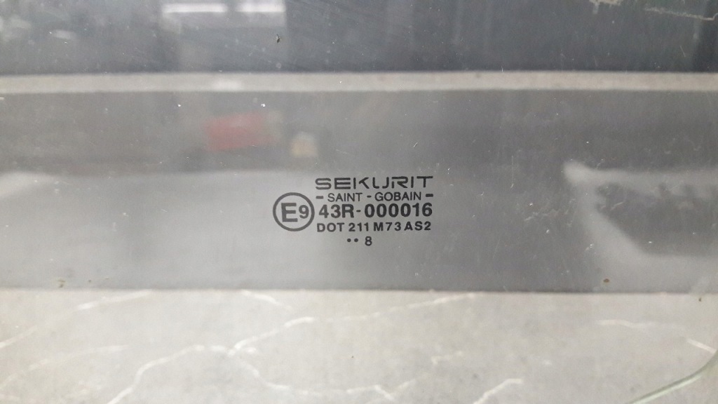 фото №4, Стекло правый перед caddy ii