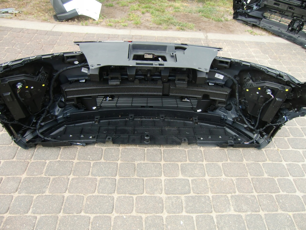 фото №7, Бампер renault scenic v 6xpdc