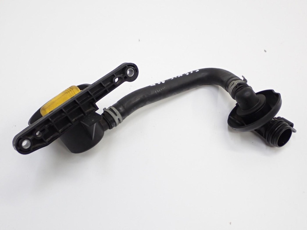 фото №2, Заливная горловина масла крышка 152599140r renault megane iv scenic iv 1.3 tce 19r