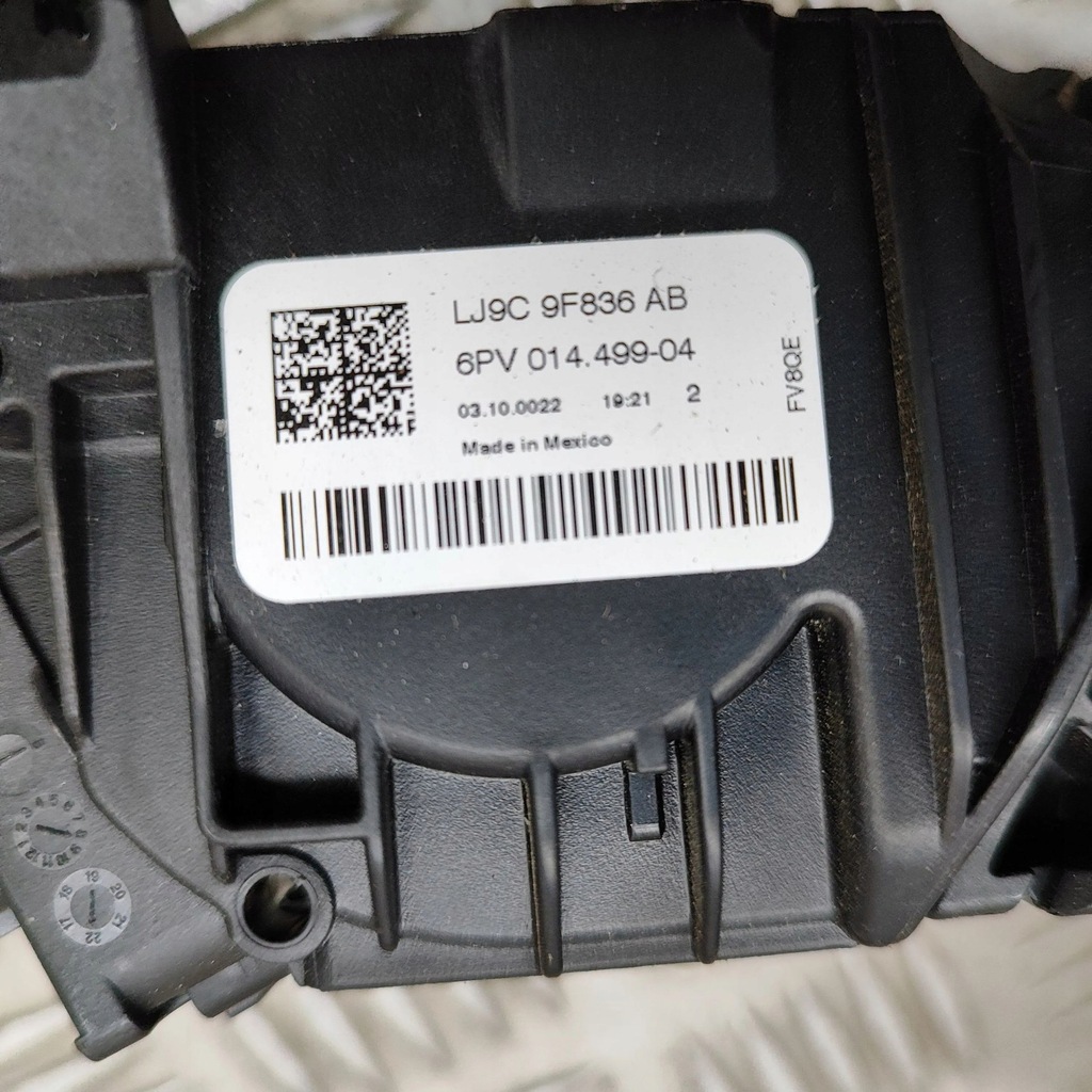 фото №7, Ford mustang mach-e 2023 педаль газа / ускорения