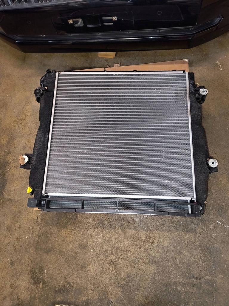 фото №11, Перед kompletny бампер капот pas лампа led toyota land cruiser j150 lift