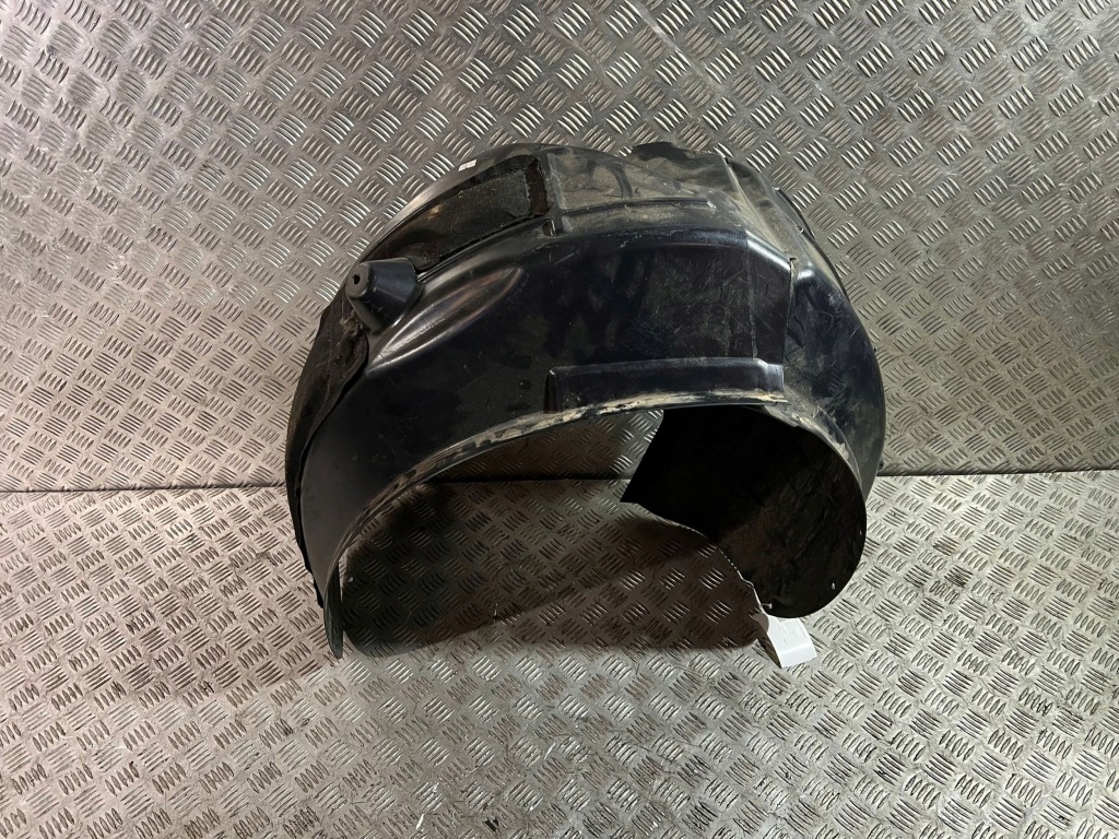 Купить Maserati levante 2020 подкрылок задние