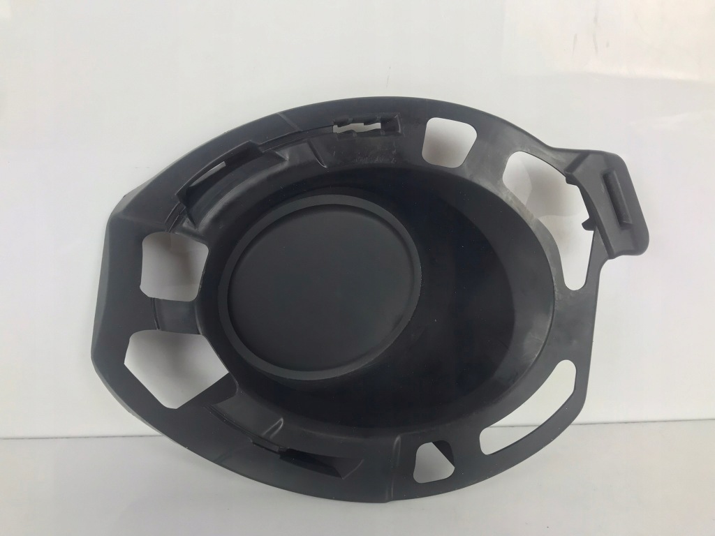 Новая оригинальная заглушка противотуманной фары правая renault clio 3 2009- 7701479273 Цена
