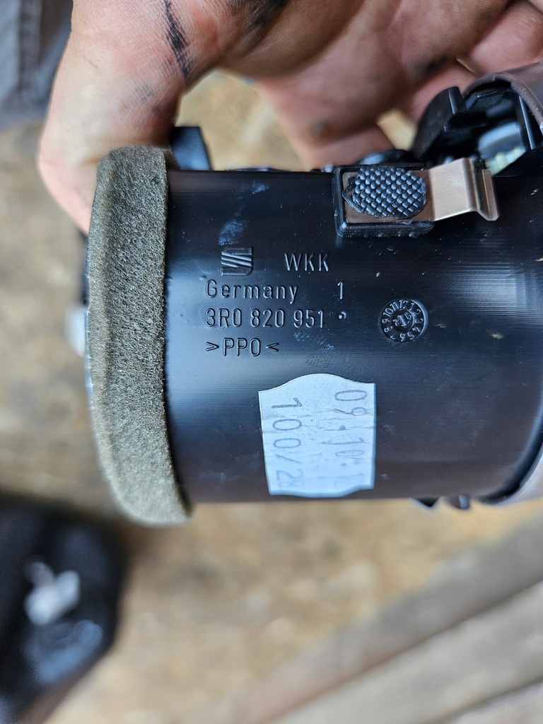 фото №7, Решітка обдув панелі консолі середня середина seat exeo 3r0820951