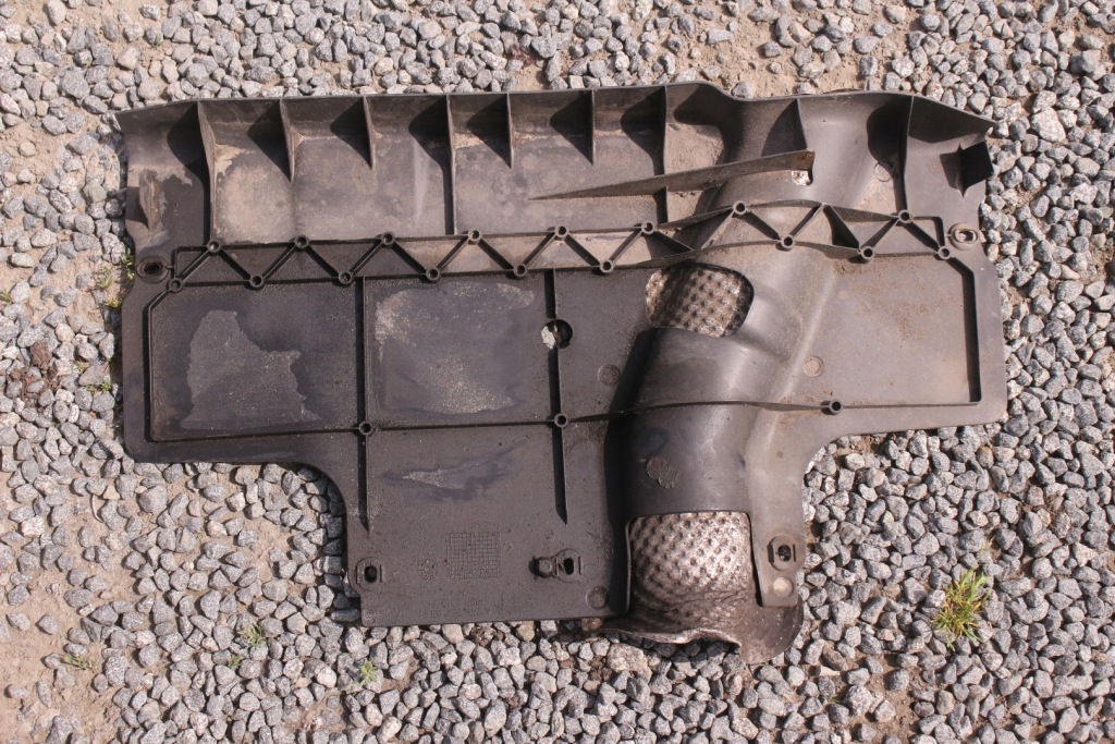 Накладка підвіска mercedes a-klasa w176 Оригінал