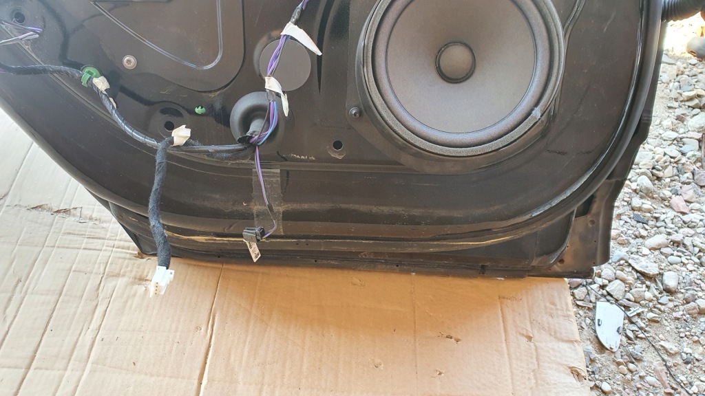 Купить Tesla s 2013 год дверь задняя левое pbsb комплект