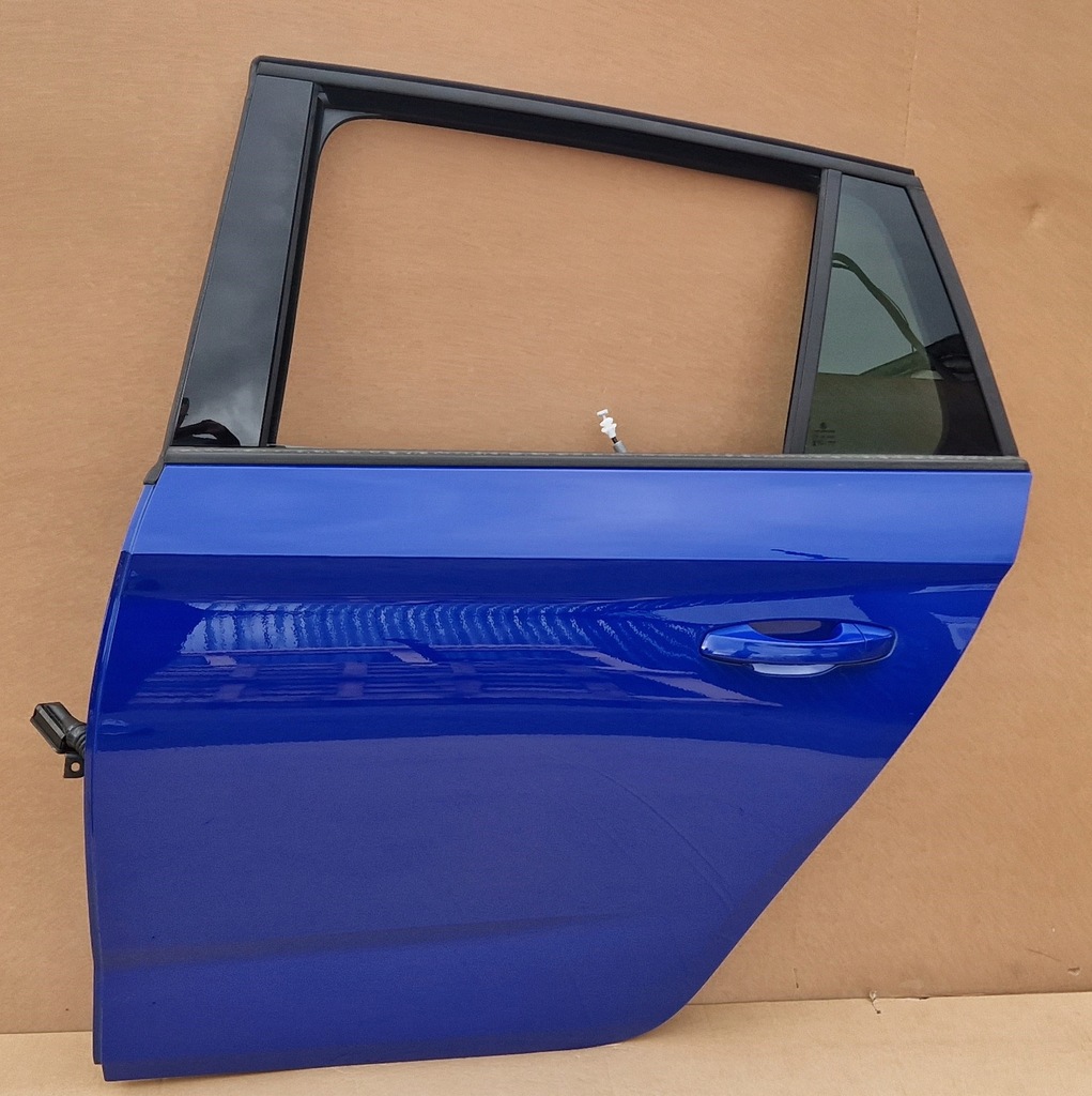 фото №1, Двері skoda scala w колір lv5f оригінальний лак ideał