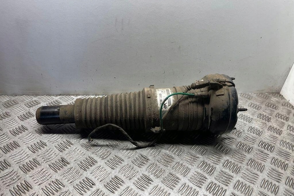 фото №10, Передний правый амортизатор пневматический audi a6 allroad 4gh, 4gj