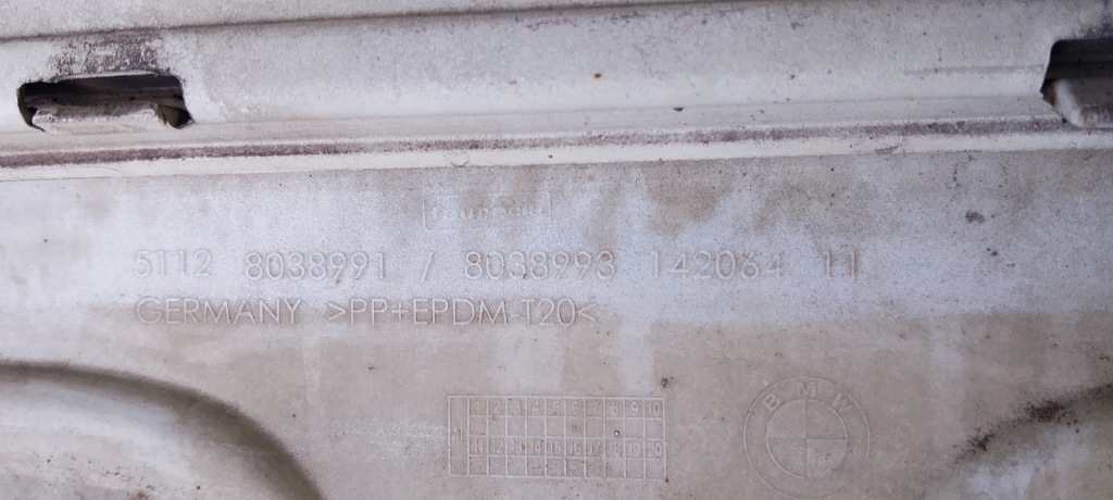 Бампер задний  задний bmw x1 e84 m-pakiet 09-13rok 51128038991 8038991 8038993 Недорого