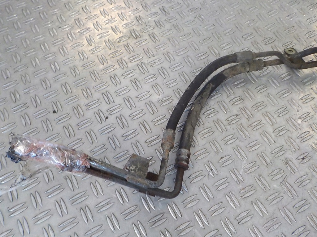 фото №4, Mascott 3.0 04-10 бачок усилителя провода