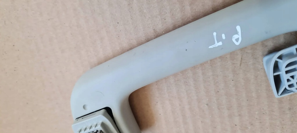 фото №12, A6 c7 4g lift ручка кронштейн стельовий права правий задня 8k0857607b a7 4g